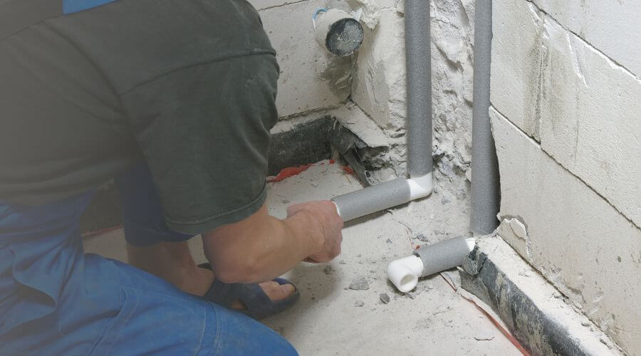 Expert burst pipe repair services in Evarts, KY